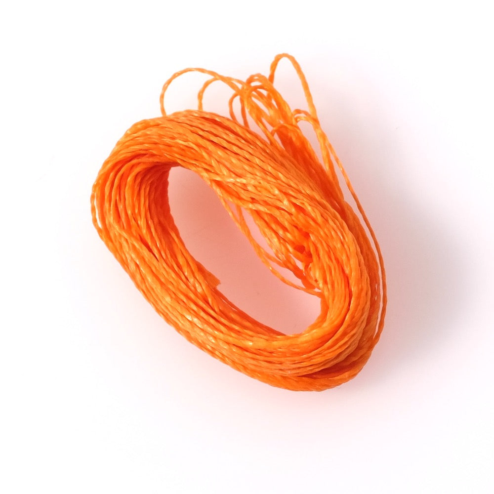 10 mètres de fil ciré Linhasita 0,5mm pour micro macramé - Mandarine