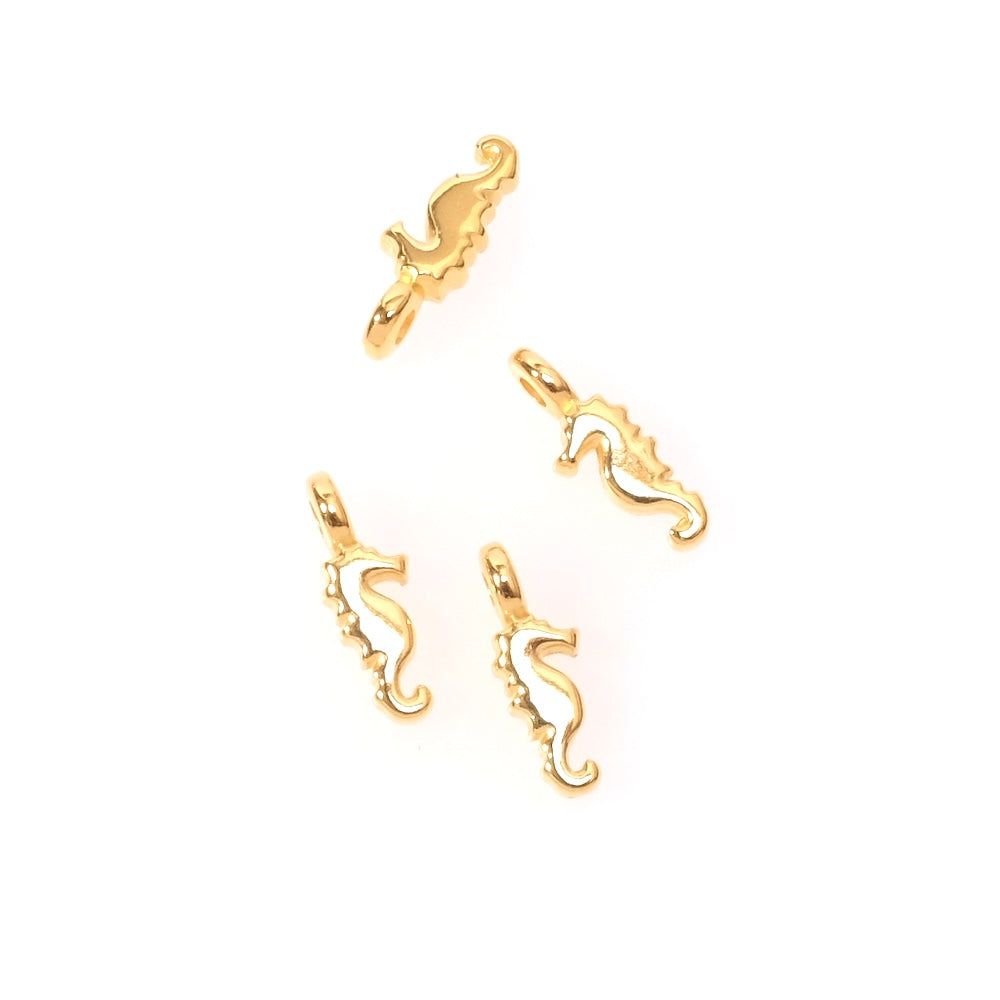 2 petits pendentifs Hippocampe en Zamak doré 24K