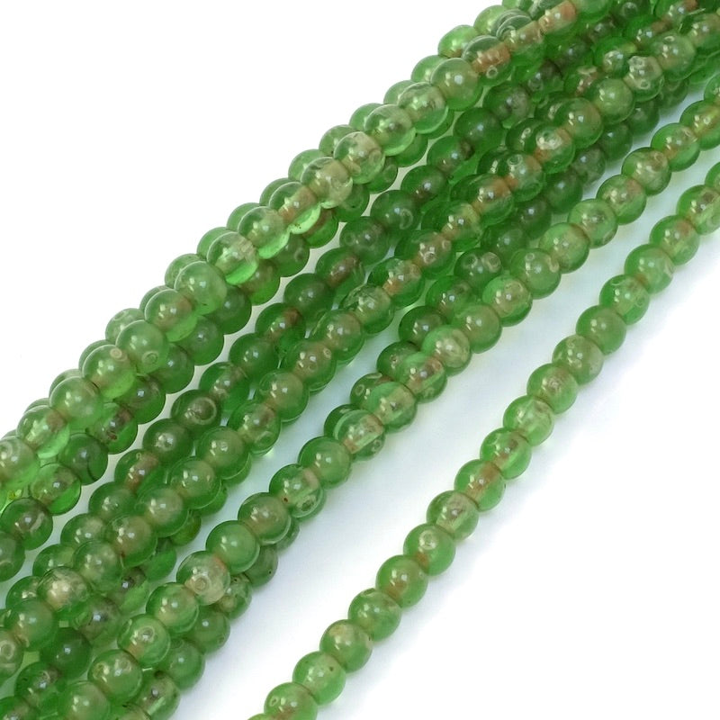 Koord van ronde Bohemian kralen 4mm groen