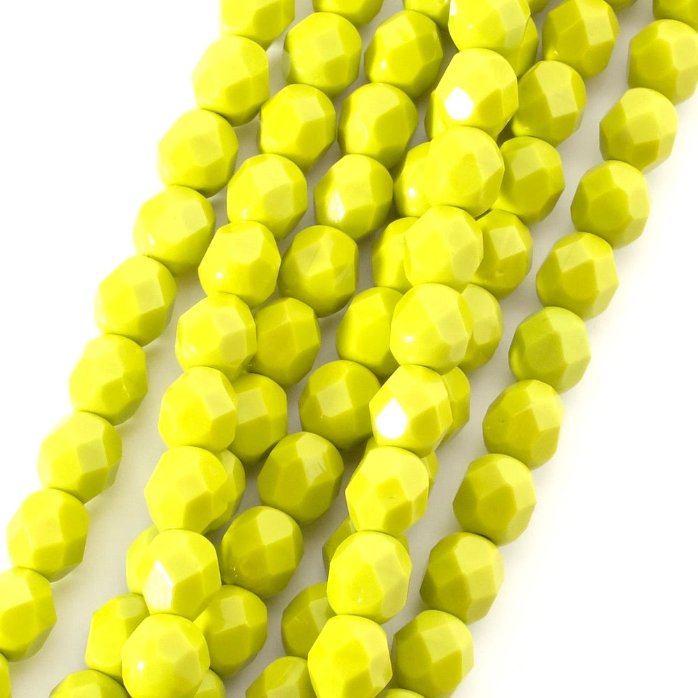 Fil de perles de Bohème rondes facettées 6mm vert chartreuse opaque