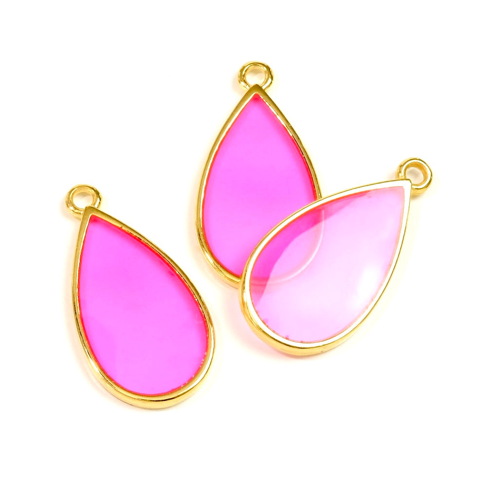 2 Pendentifs vitraux goutte en Zamak doré 24K Fuchsia