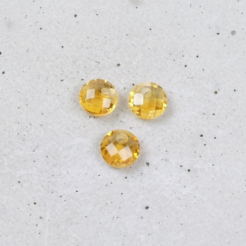 Pendentif rond facetté 6mm en pierre naturelle Citrine 