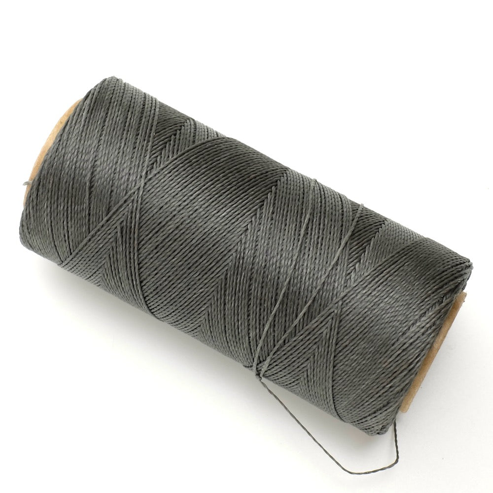 Bobine de fil ciré Linhasita 0,5mm pour micro macramé - Gris foncé