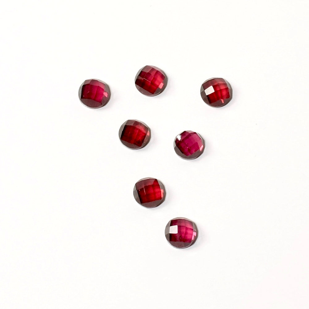 2 Cabochons de pierre naturelle Rond 4mm Facetté Grenat